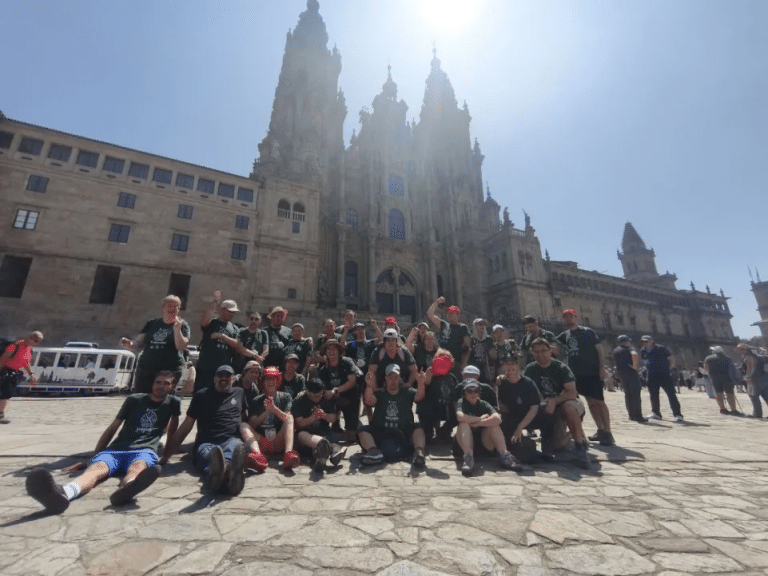 APAMA vuelve a recorrer el Camino de Santiago: una experiencia de superación, inclusión y compañerismo